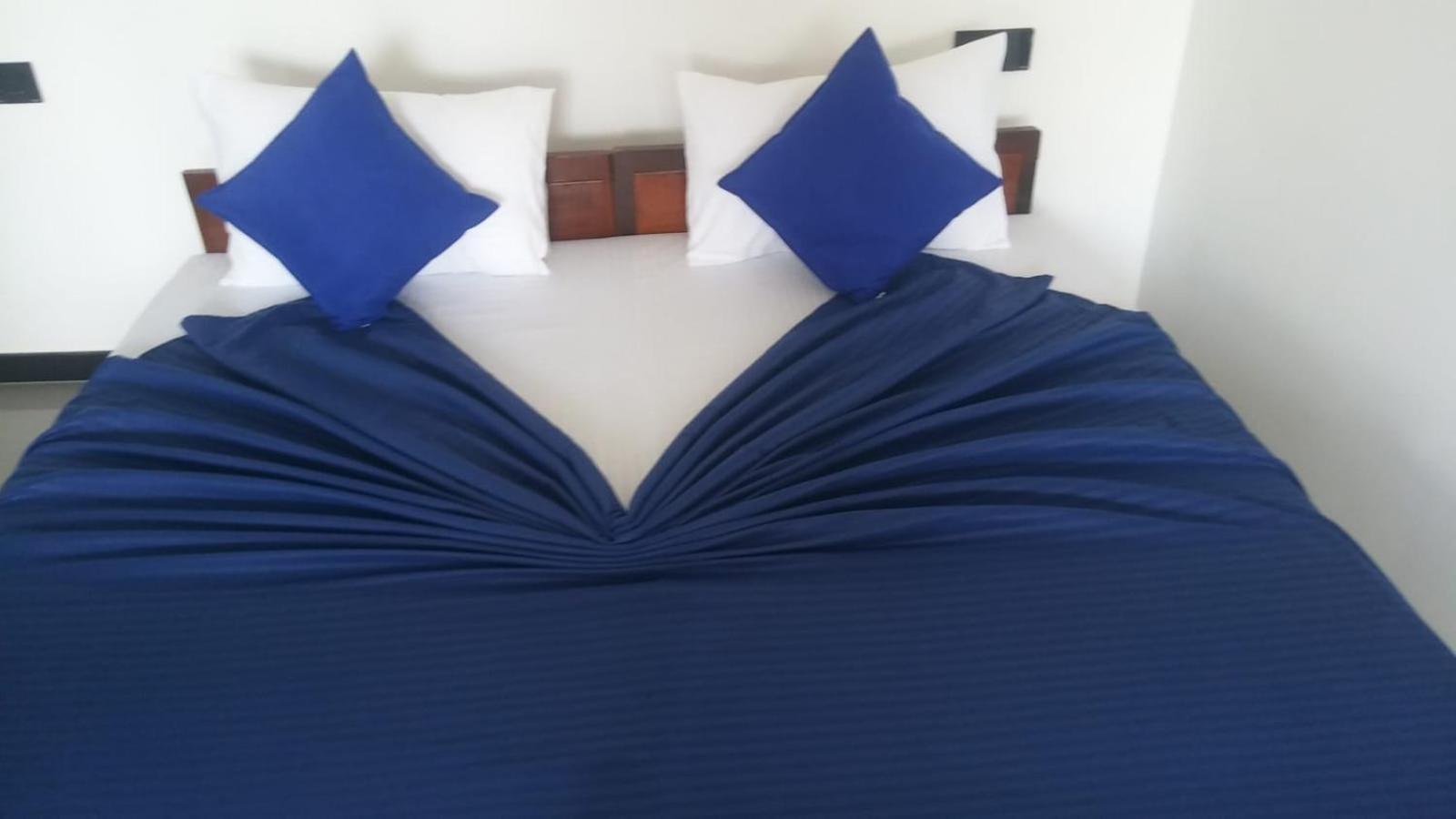 Sunset Beach Villa Galle Esterno foto