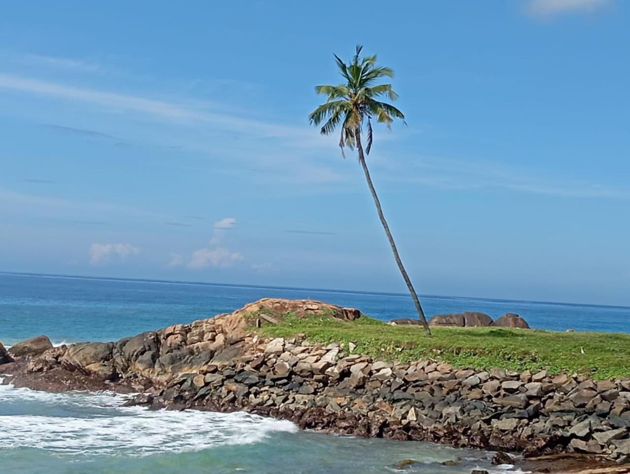 Sunset Beach Villa Galle Esterno foto